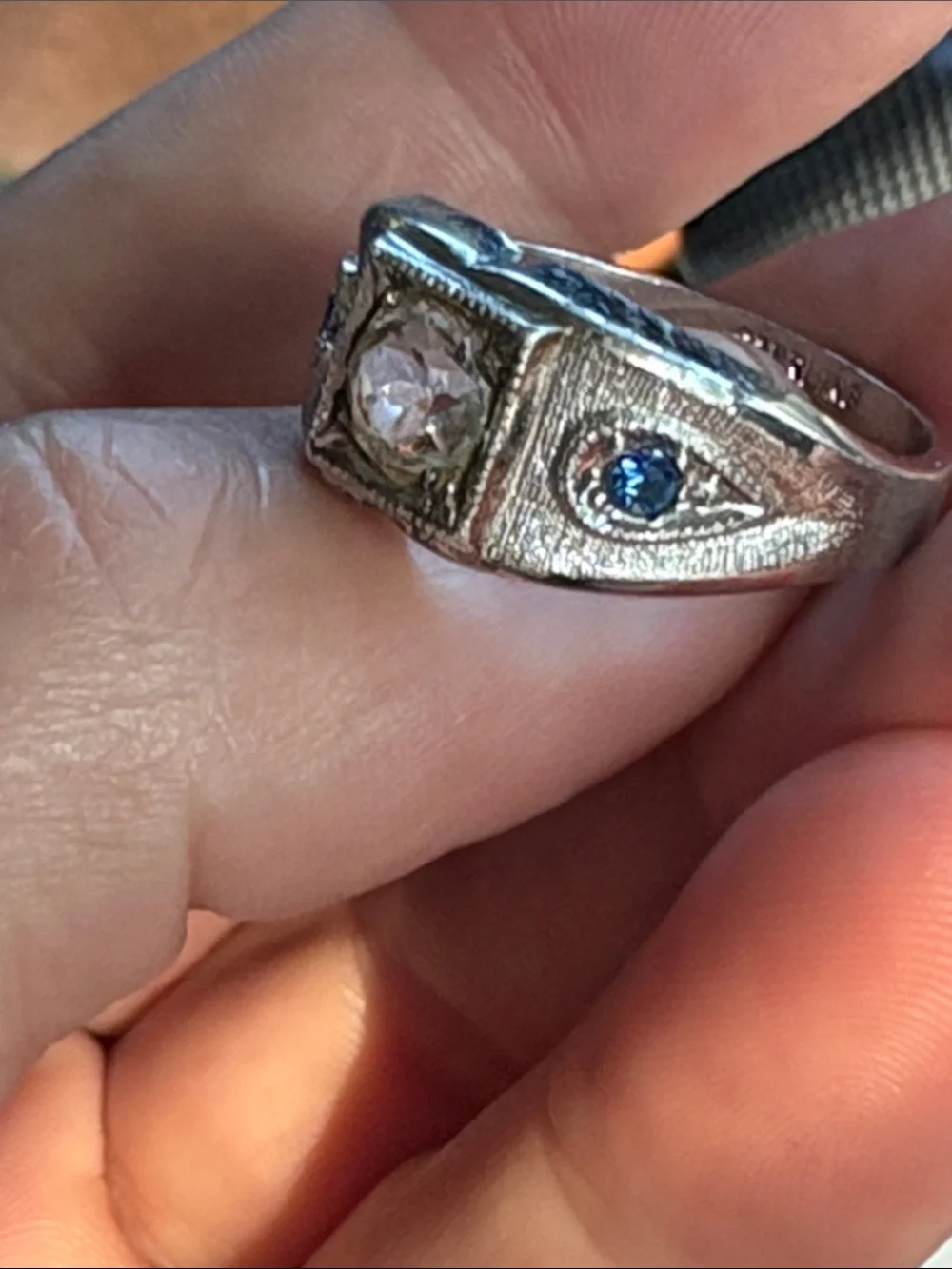 Men's Size 11.5 Silver Tone Signet Ring with Clear Center Stone and Blue Accents